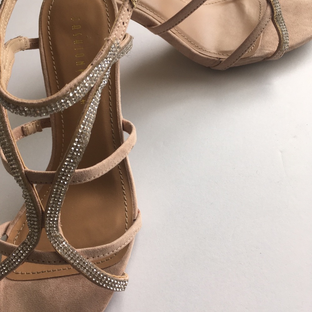 Nude Heel - Picture 4 of 4